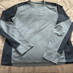 Men’s thermal base layer size M Avia